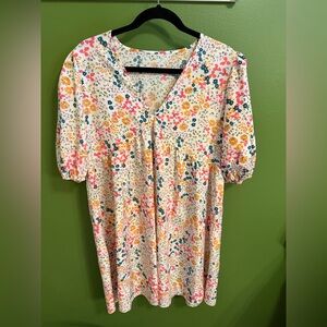 SHEIN Multicolor Floral Pattern Fabric